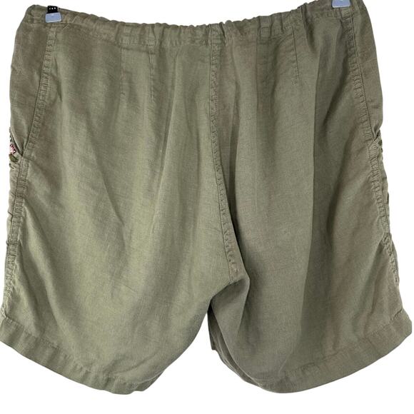 JW Los Angeles/Johnny Was Green Floral Embroidered Shorts, Size Medium - Picture 2 of 6